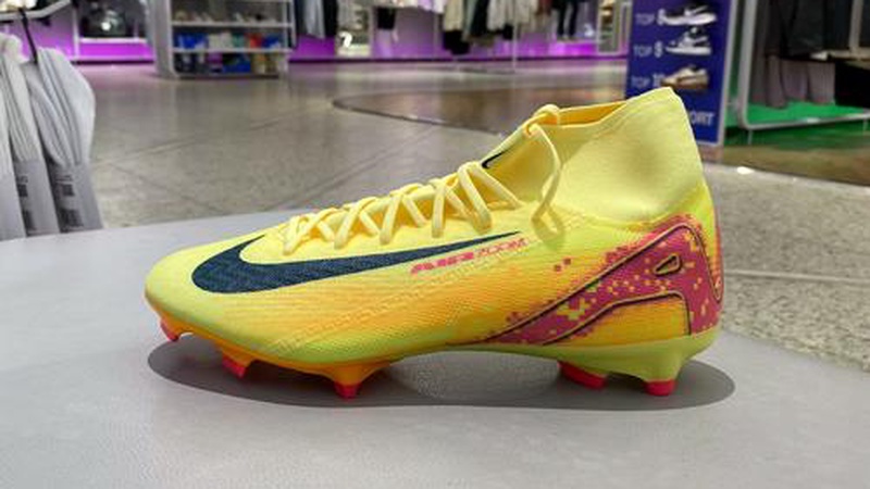 雨燕足球高清免费直播实测：1080P信号源稳定度与流畅度分析